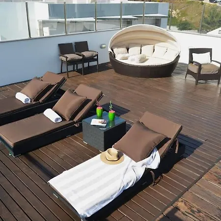 Rooftop Sea View With Private Swimming Pool *
